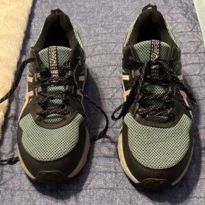 Asics Gel Venture 8 Women's Black , Pink and Mint Running Shoes